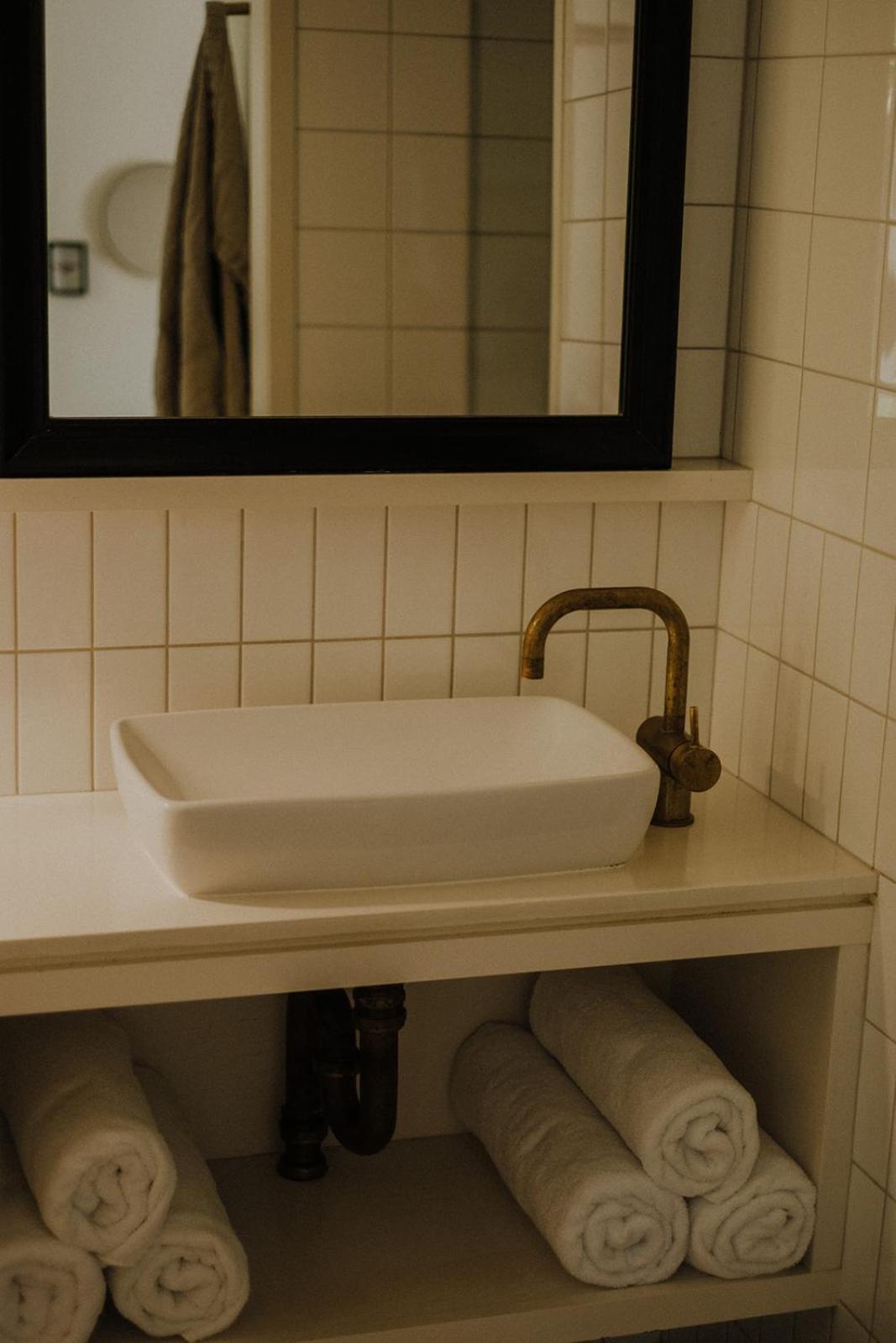 Hotel The Bower Byron Bay Extérieur photo