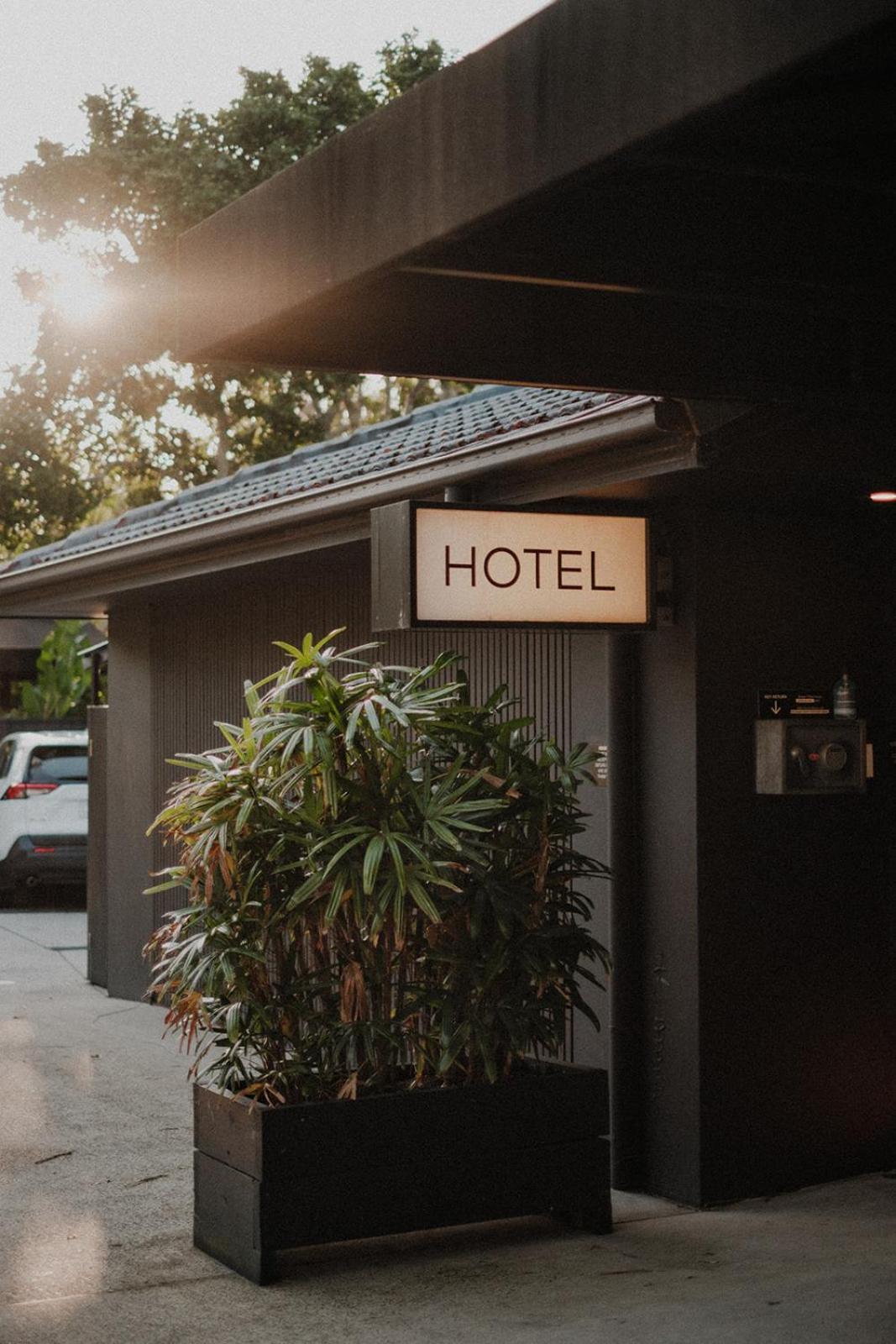 Hotel The Bower Byron Bay Extérieur photo