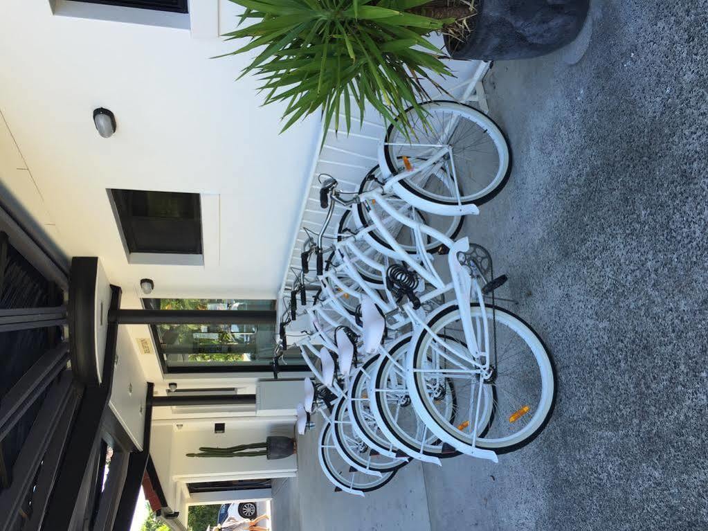Hotel The Bower Byron Bay Extérieur photo